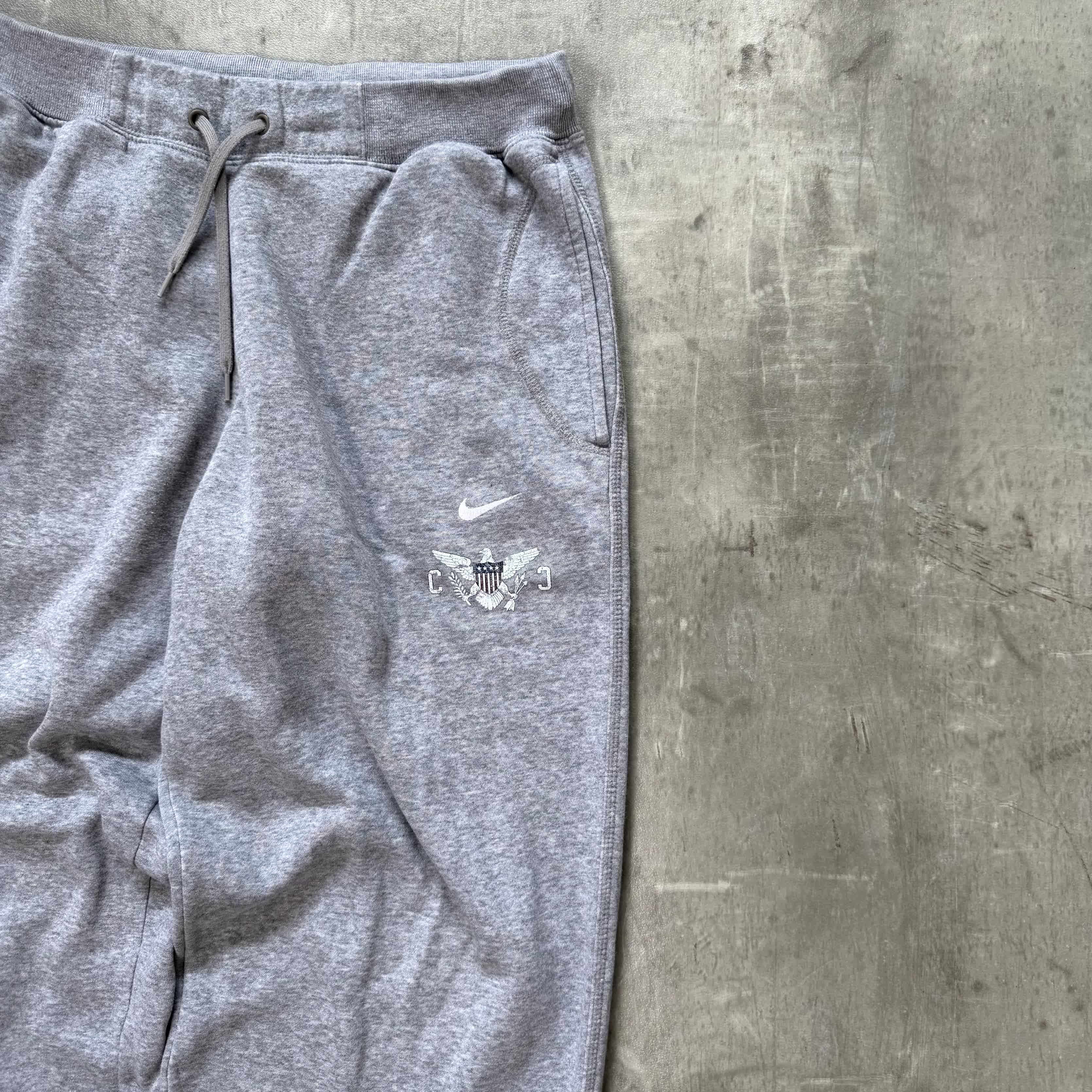 Couldn't Commit x Nike Sweatpants | M